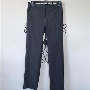 TAHARI ✨ GRAY PLAID CASUAL FIT